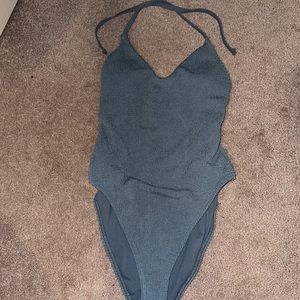 - Hollister one piece swimsuit - SIZE MEDIUM -